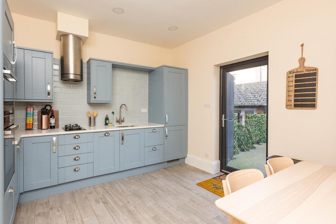 Stunning Seaside Apartment Over 3 Floors Near Margate Westgate-on-Sea Exterior foto